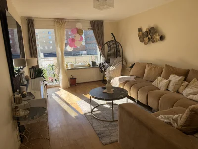 Järfälla: Ljus och rymlig 3:a, 74 m²